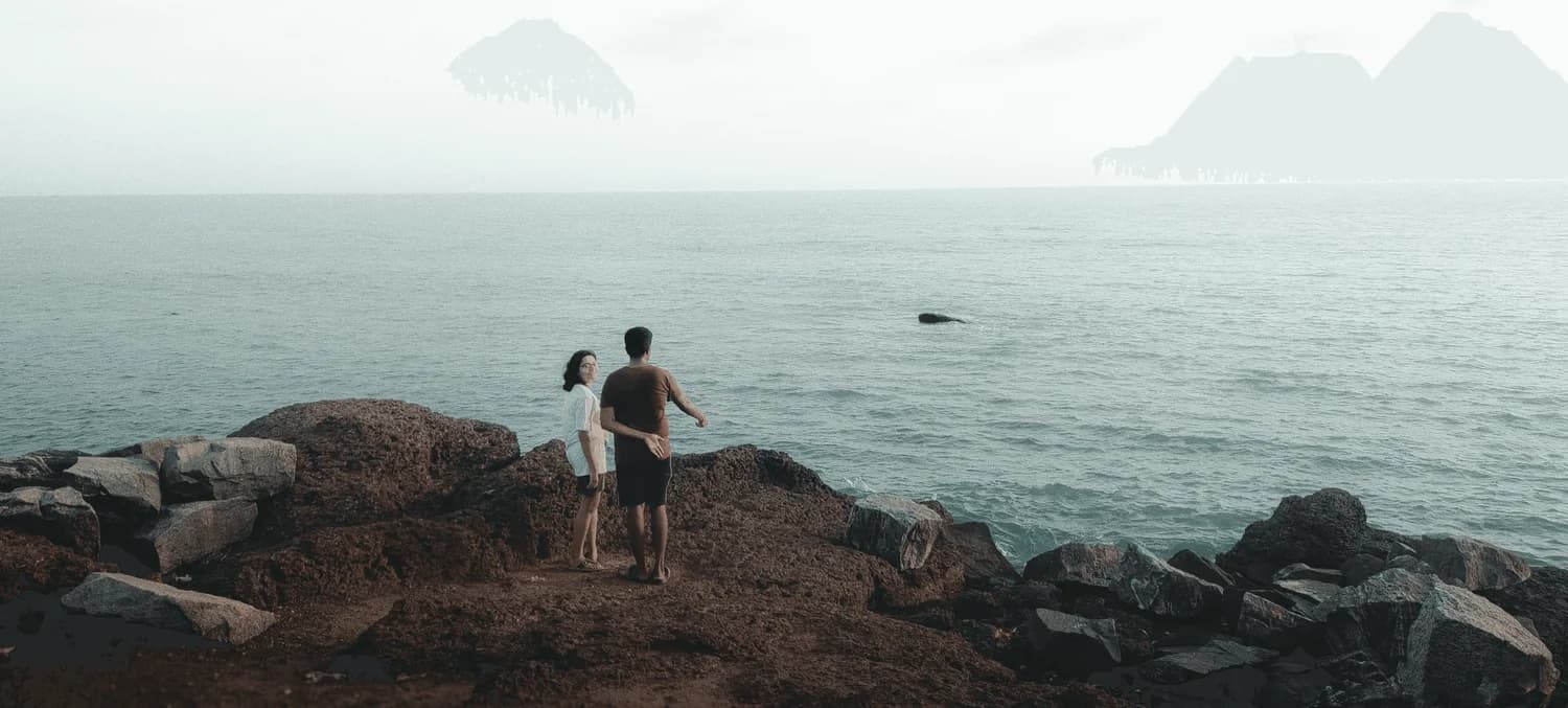 An afternoon by the sea